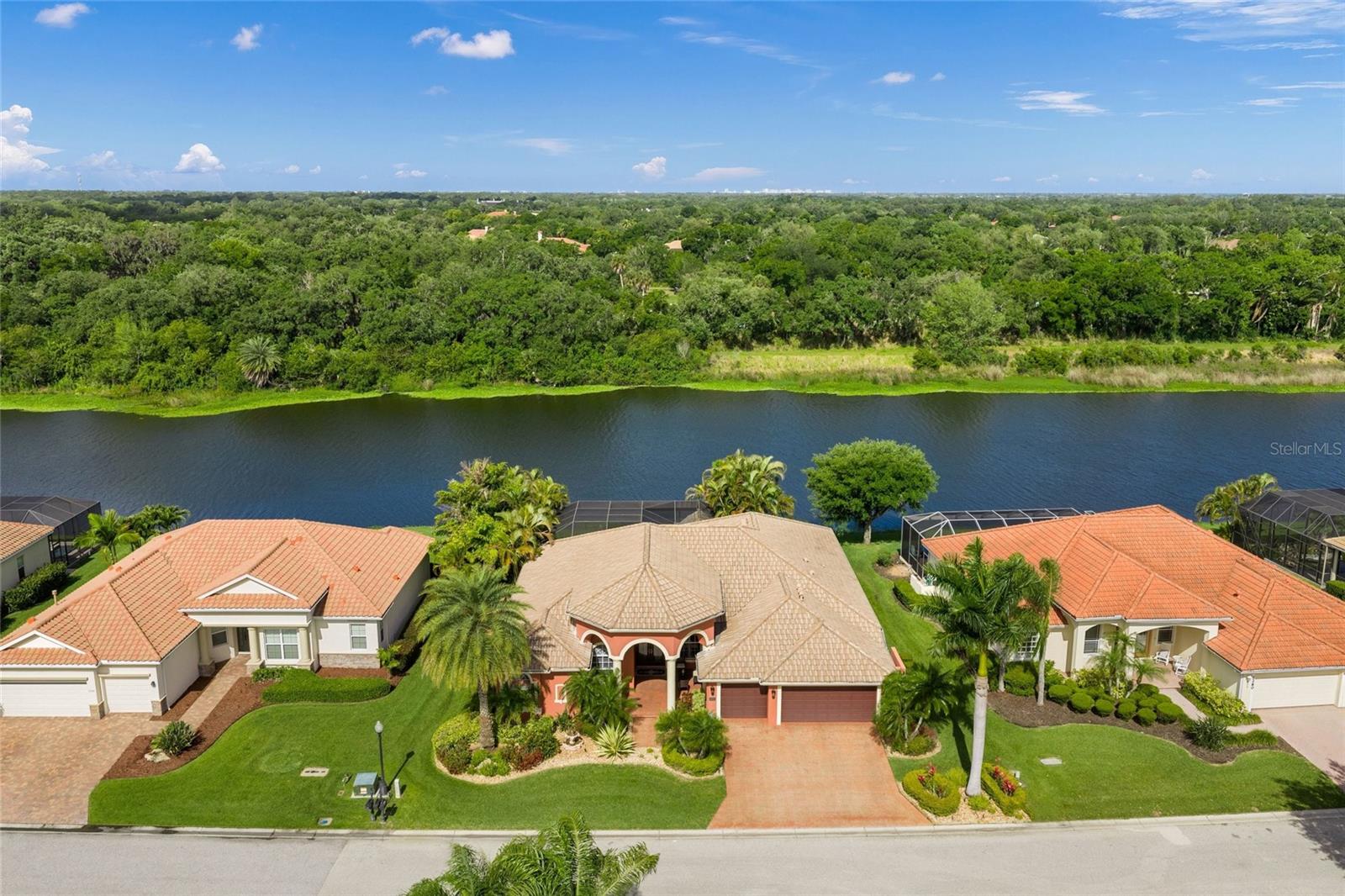 8282 BARTON FARMS BLVD, SARASOTA, FL, 34240