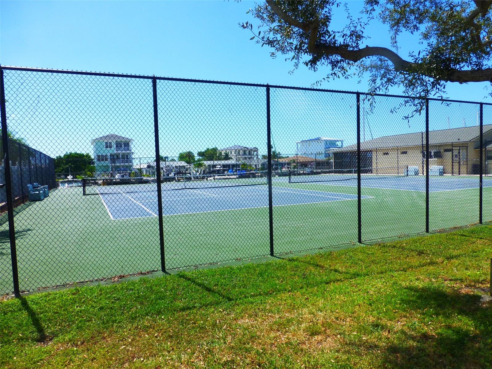5557 SEA FOREST DR #215, NEW PORT RICHEY, FL, 34652