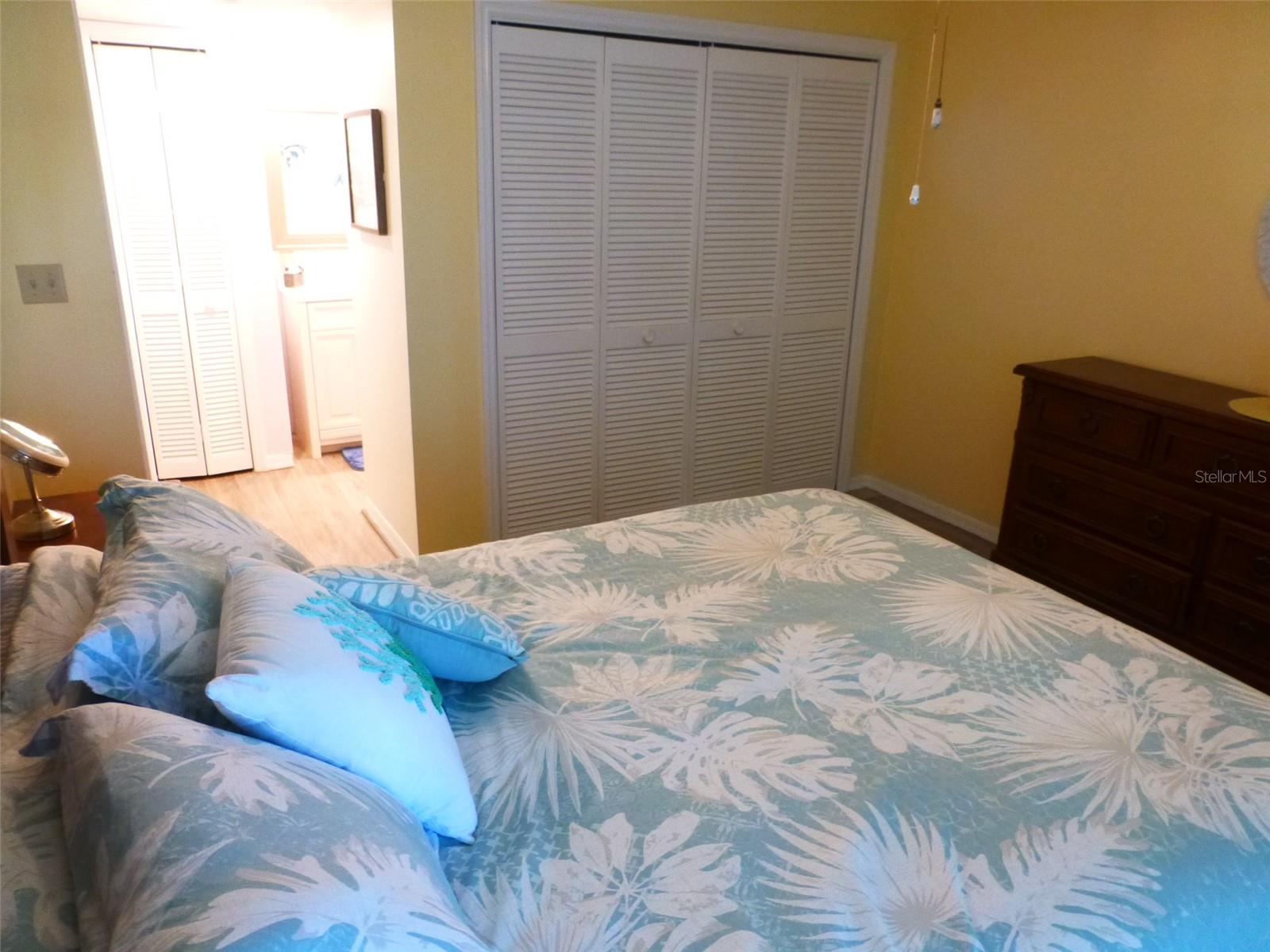 5557 SEA FOREST DR #215, NEW PORT RICHEY, FL, 34652