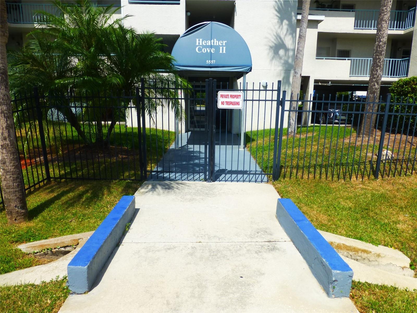 5557 SEA FOREST DR #215, NEW PORT RICHEY, FL, 34652