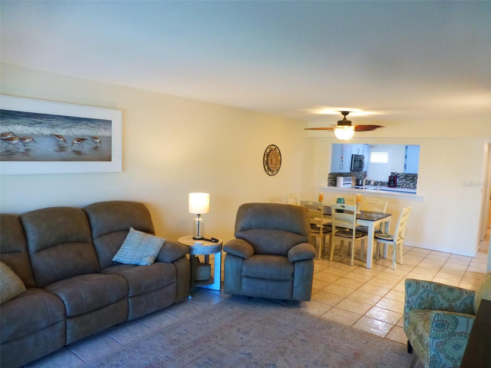 5557 SEA FOREST DR #215, NEW PORT RICHEY, FL, 34652