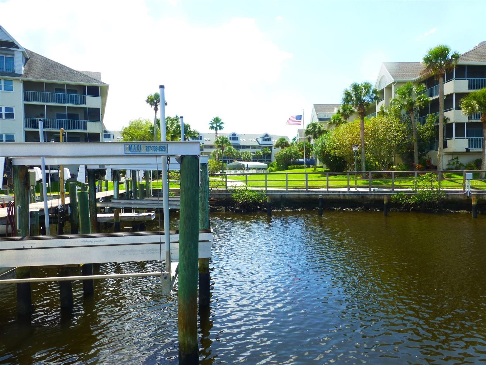 5557 SEA FOREST DR #215, NEW PORT RICHEY, FL, 34652