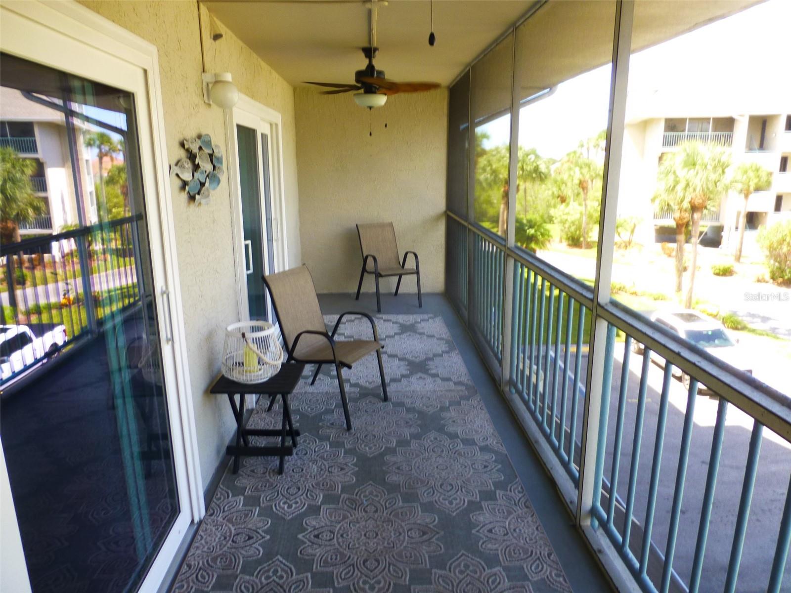 5557 SEA FOREST DR #215, NEW PORT RICHEY, FL, 34652
