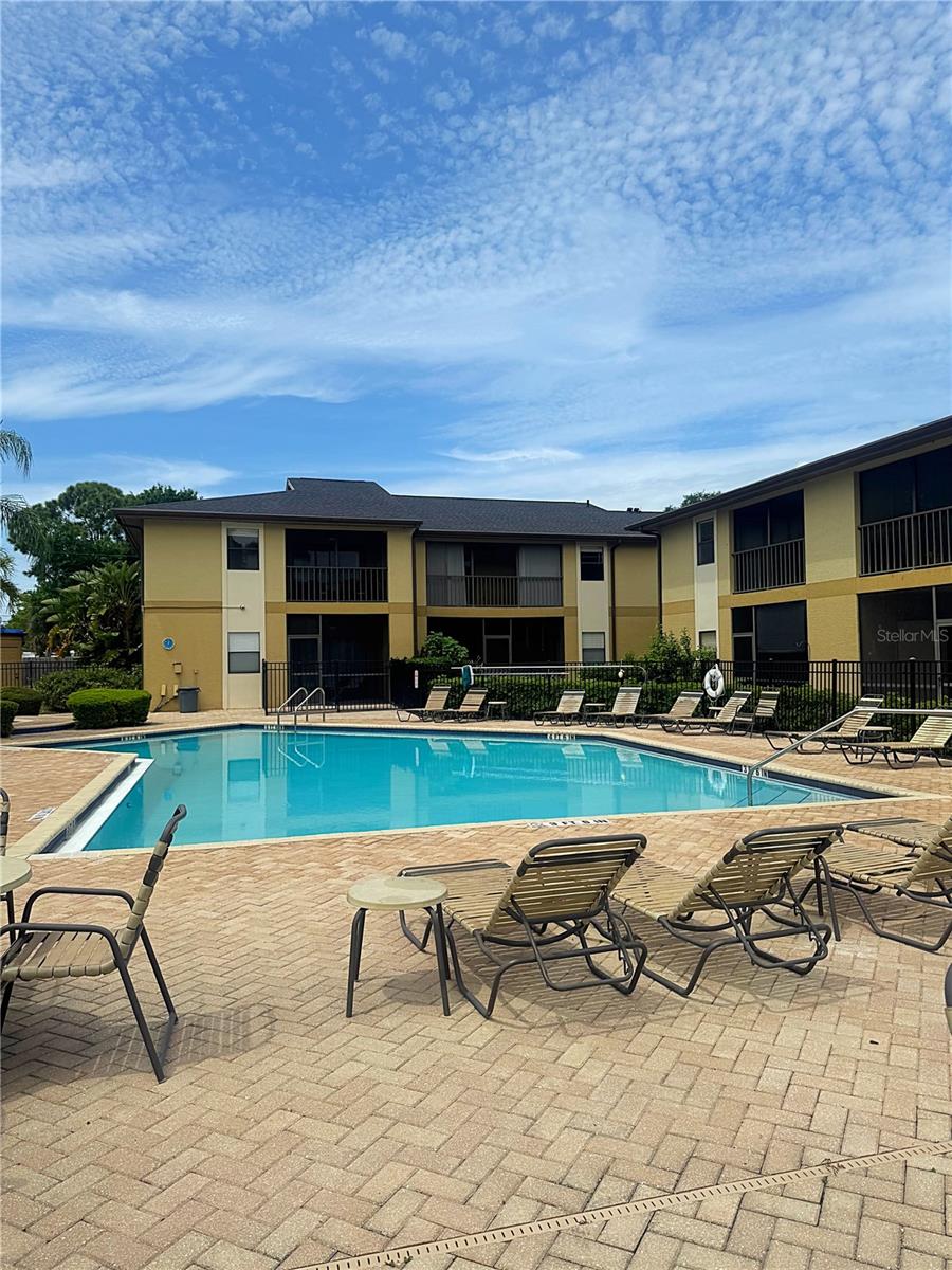 12261 SAILWINDS DR #203, LARGO, FL, 33773