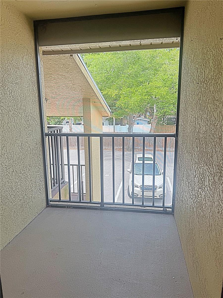 12261 SAILWINDS DR #203, LARGO, FL, 33773