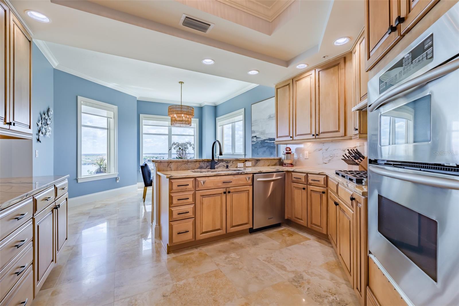 130 RIVIERA DUNES WAY #802, PALMETTO, FL, 34221