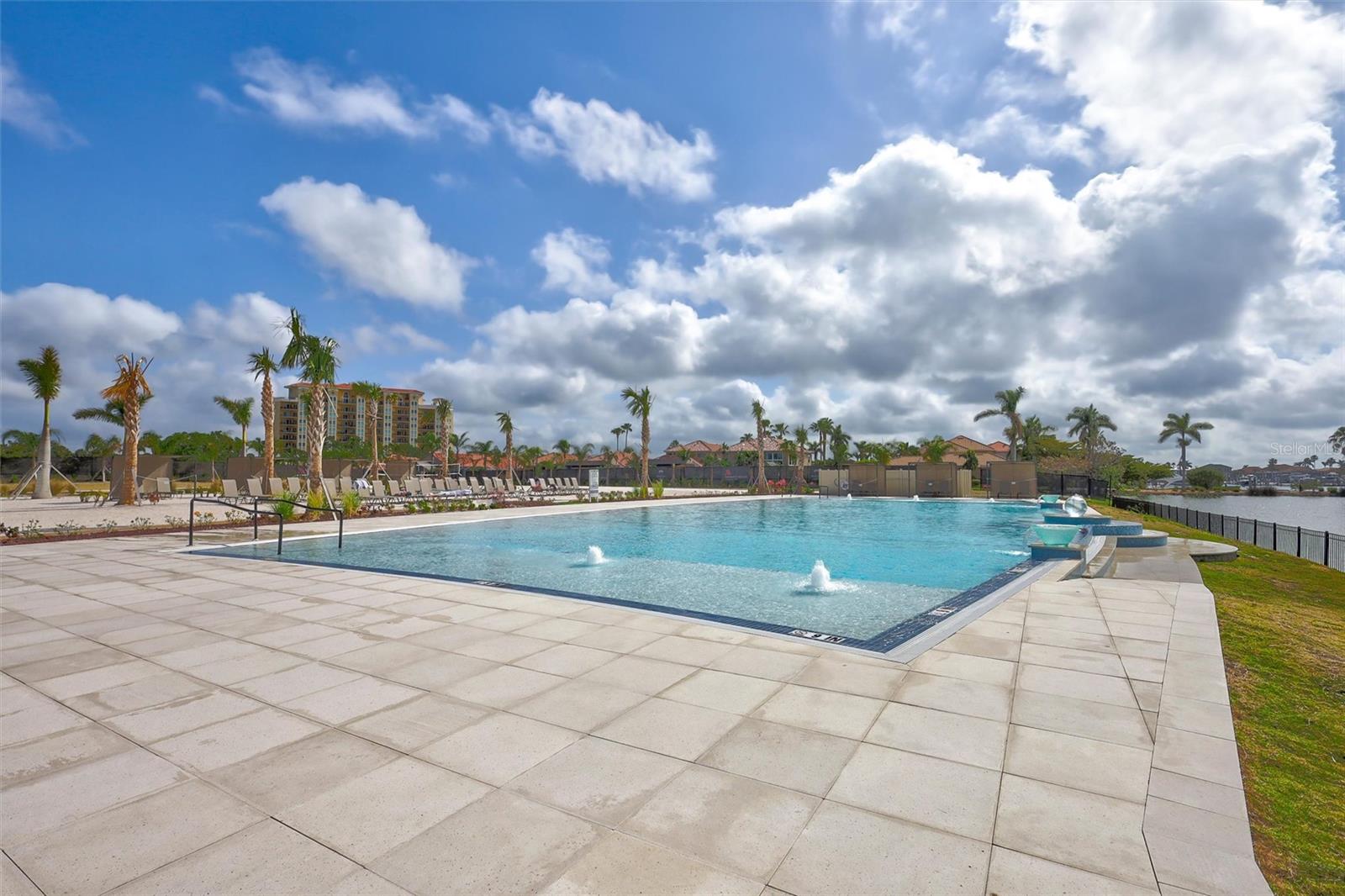 130 RIVIERA DUNES WAY #802, PALMETTO, FL, 34221