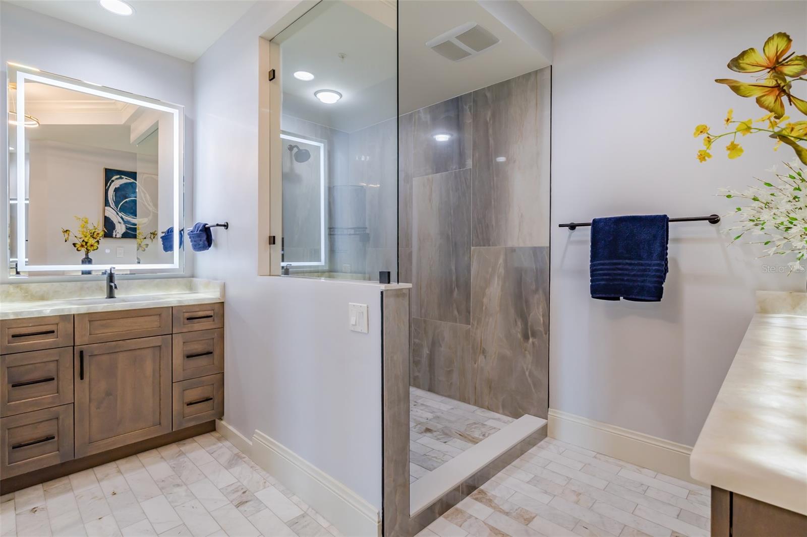 130 RIVIERA DUNES WAY #802, PALMETTO, FL, 34221