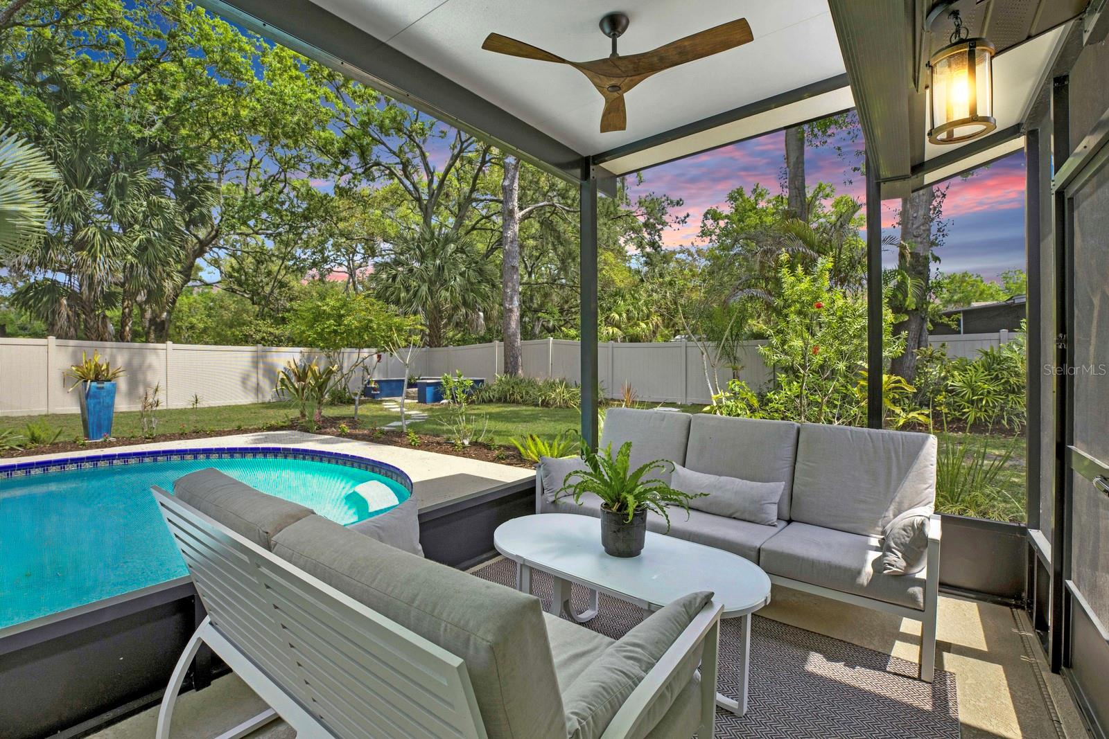 2107 W KYRA DR, TAMPA, FL, 33612