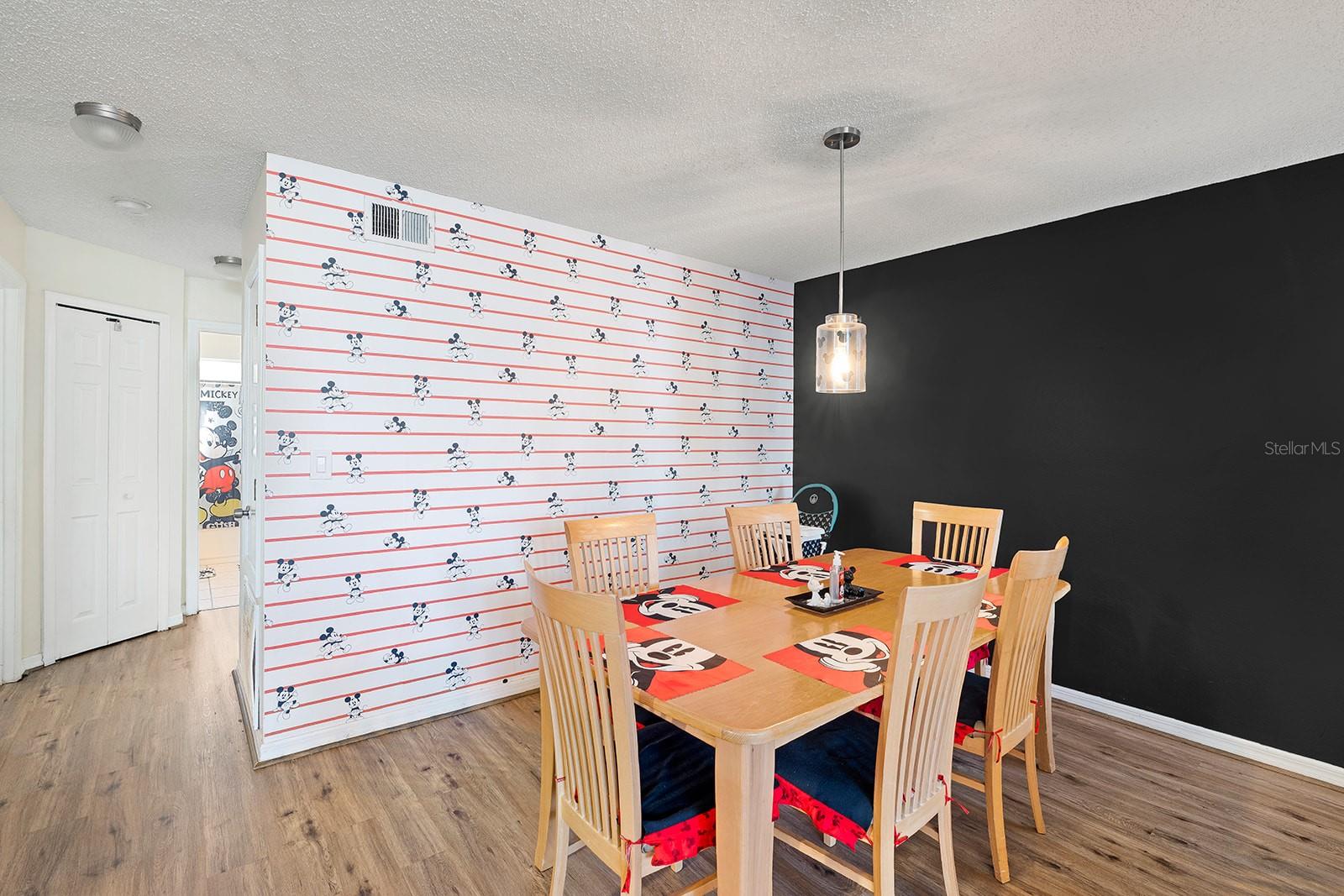 2735 N POINCIANA BLVD #100, KISSIMMEE, FL, 34746