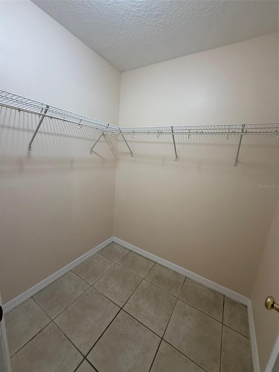 972 N FAIRBAIRN DR, DELTONA, FL, 32725