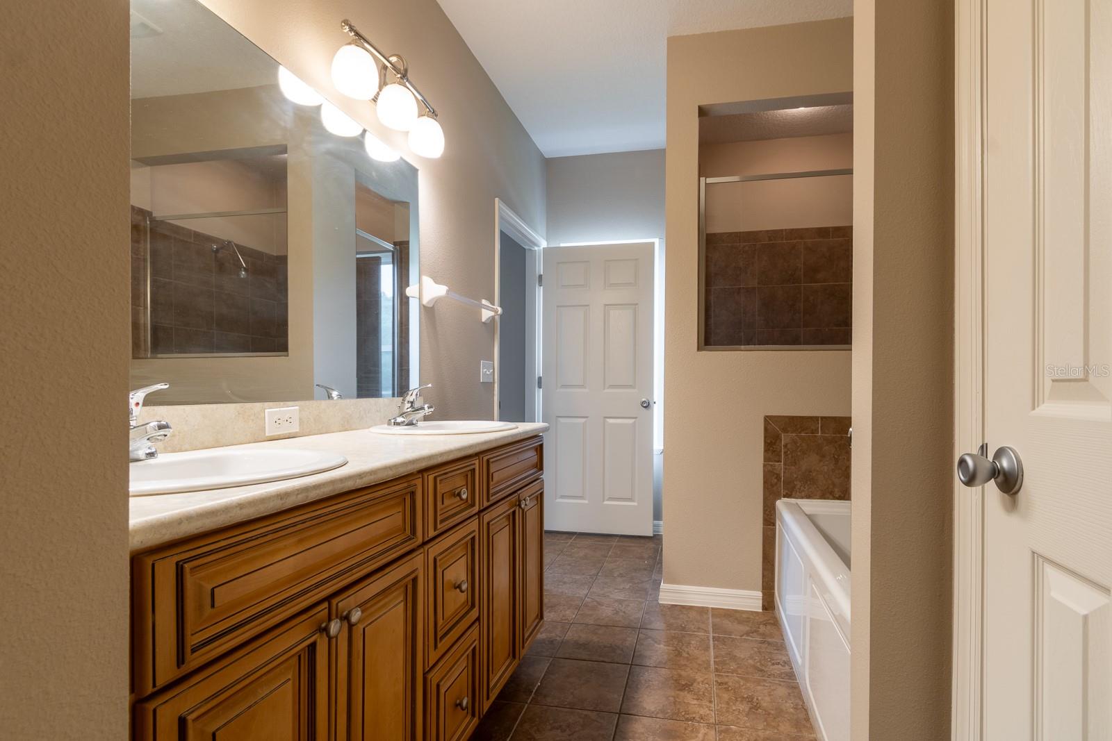 1687 NW 120TH WAY, GAINESVILLE, FL, 32606