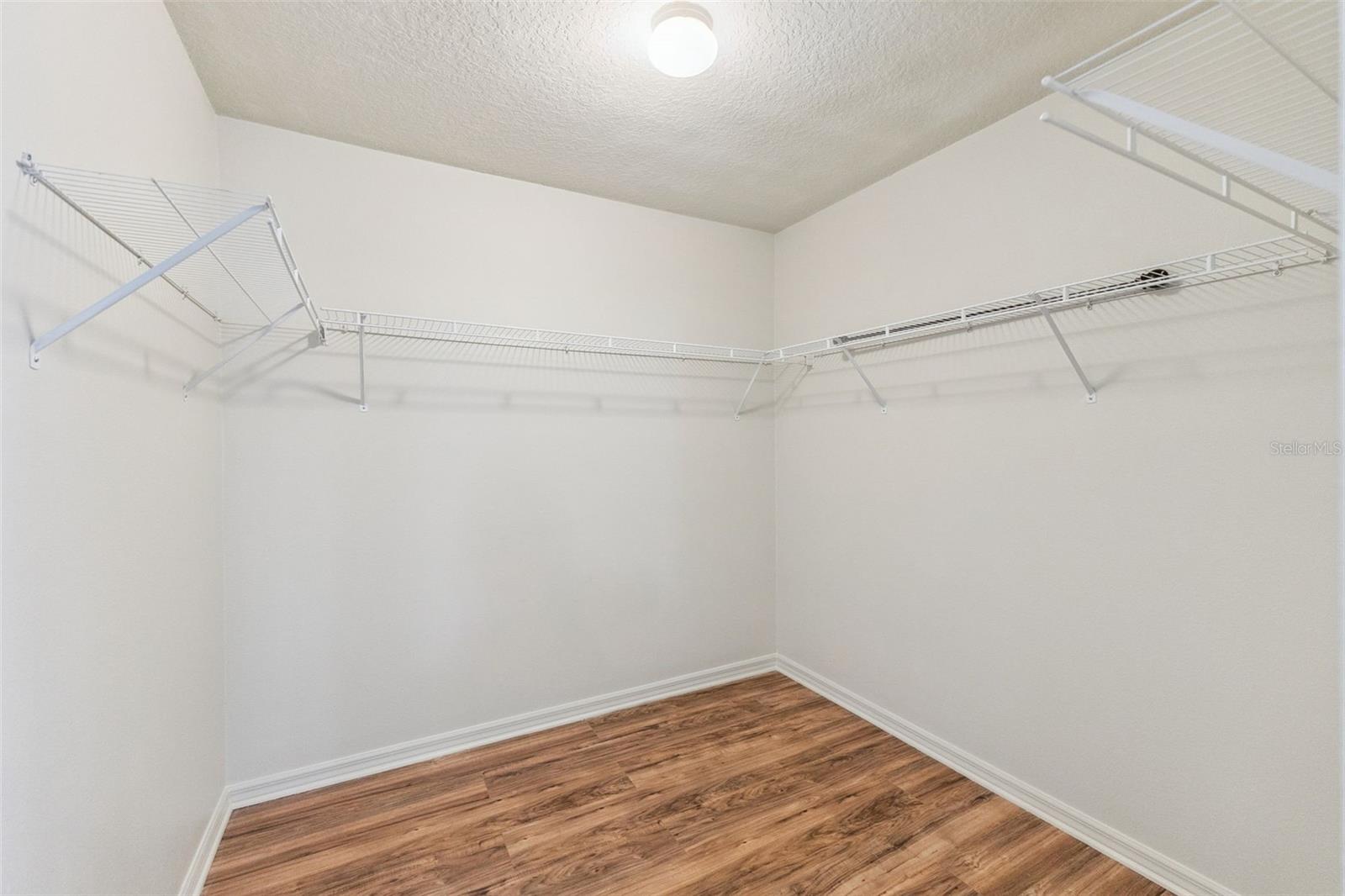 37 LINDSAY DR, PALM COAST, FL, 32137