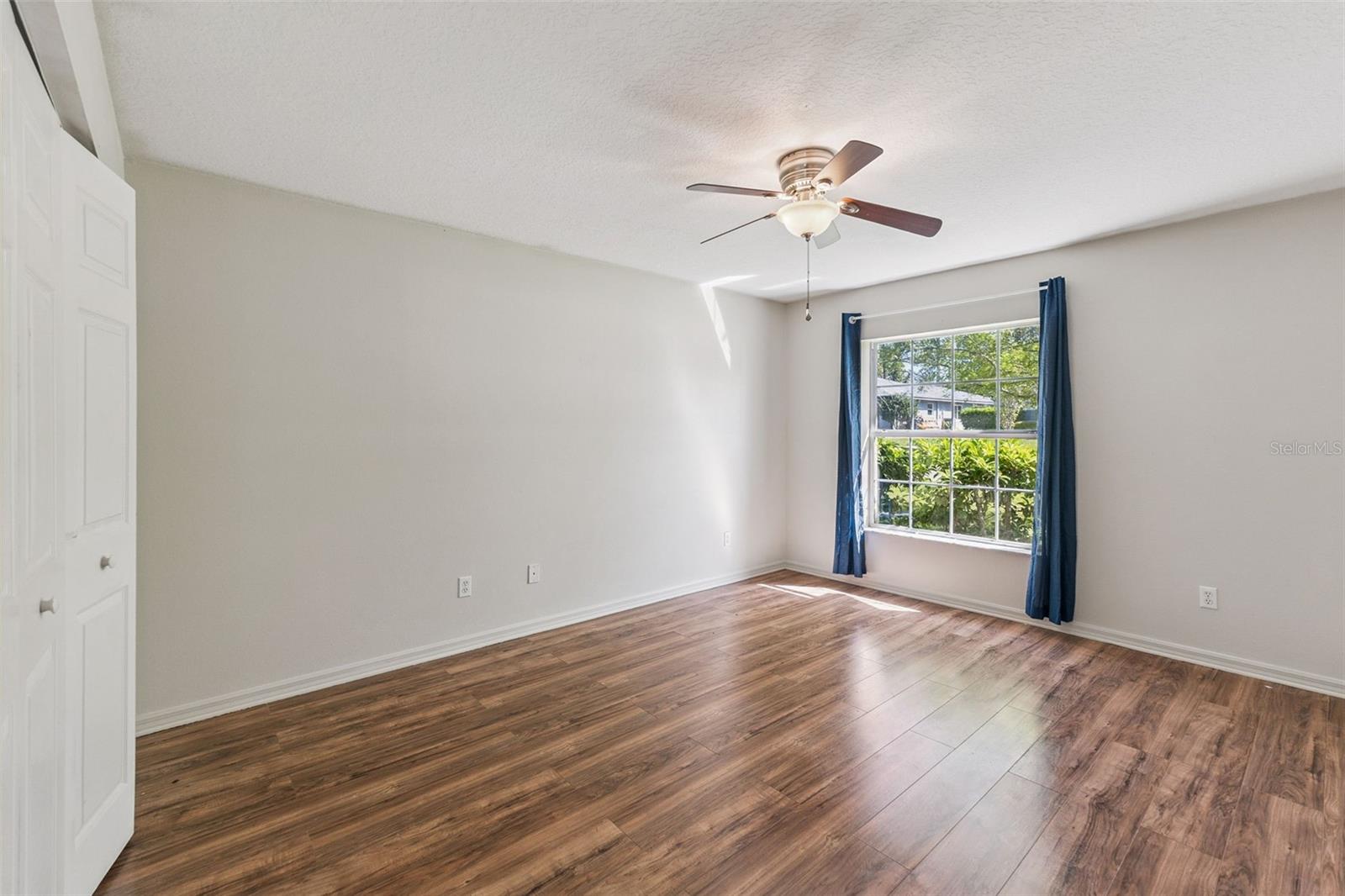 37 LINDSAY DR, PALM COAST, FL, 32137