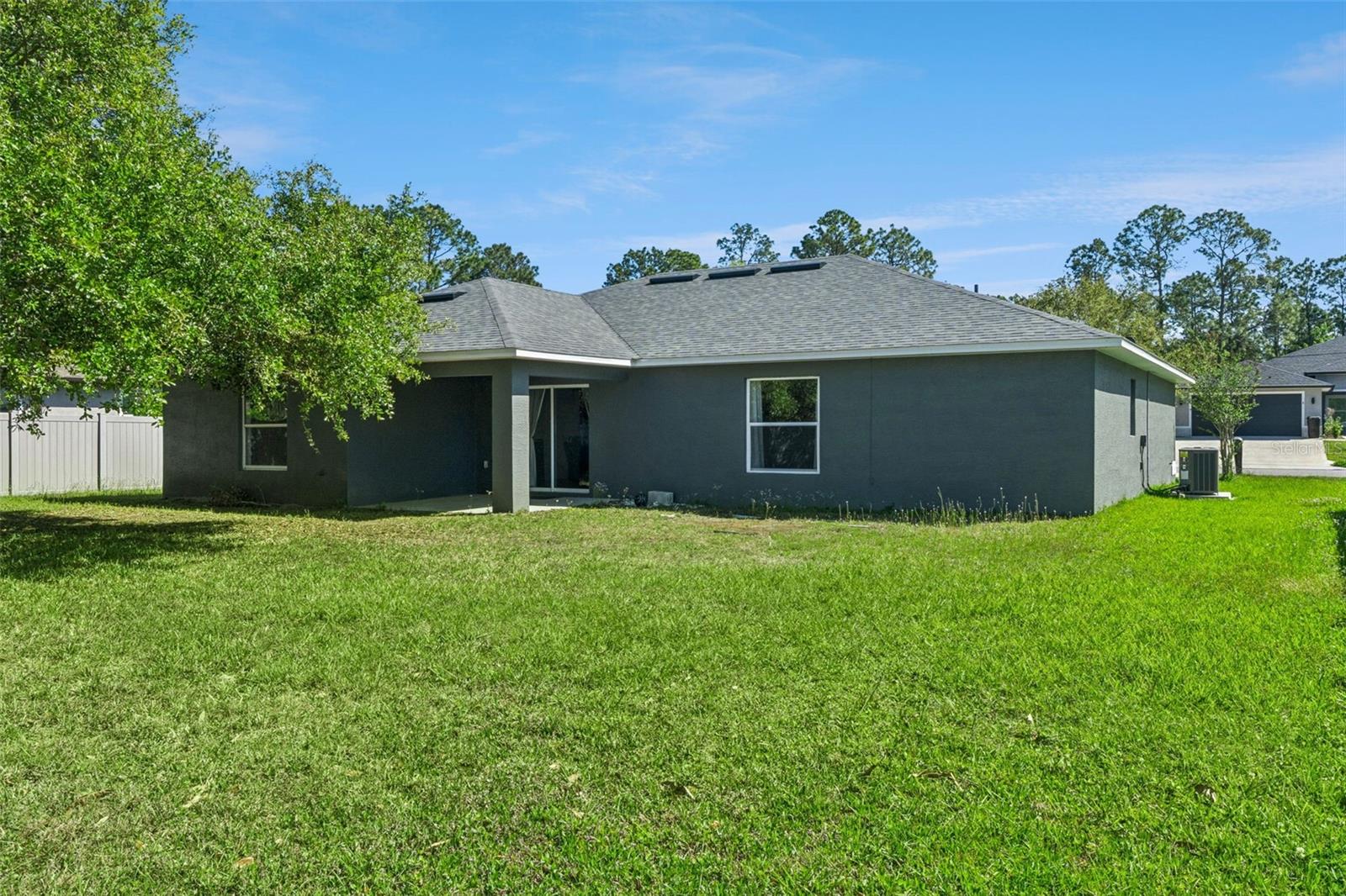 37 LINDSAY DR, PALM COAST, FL, 32137