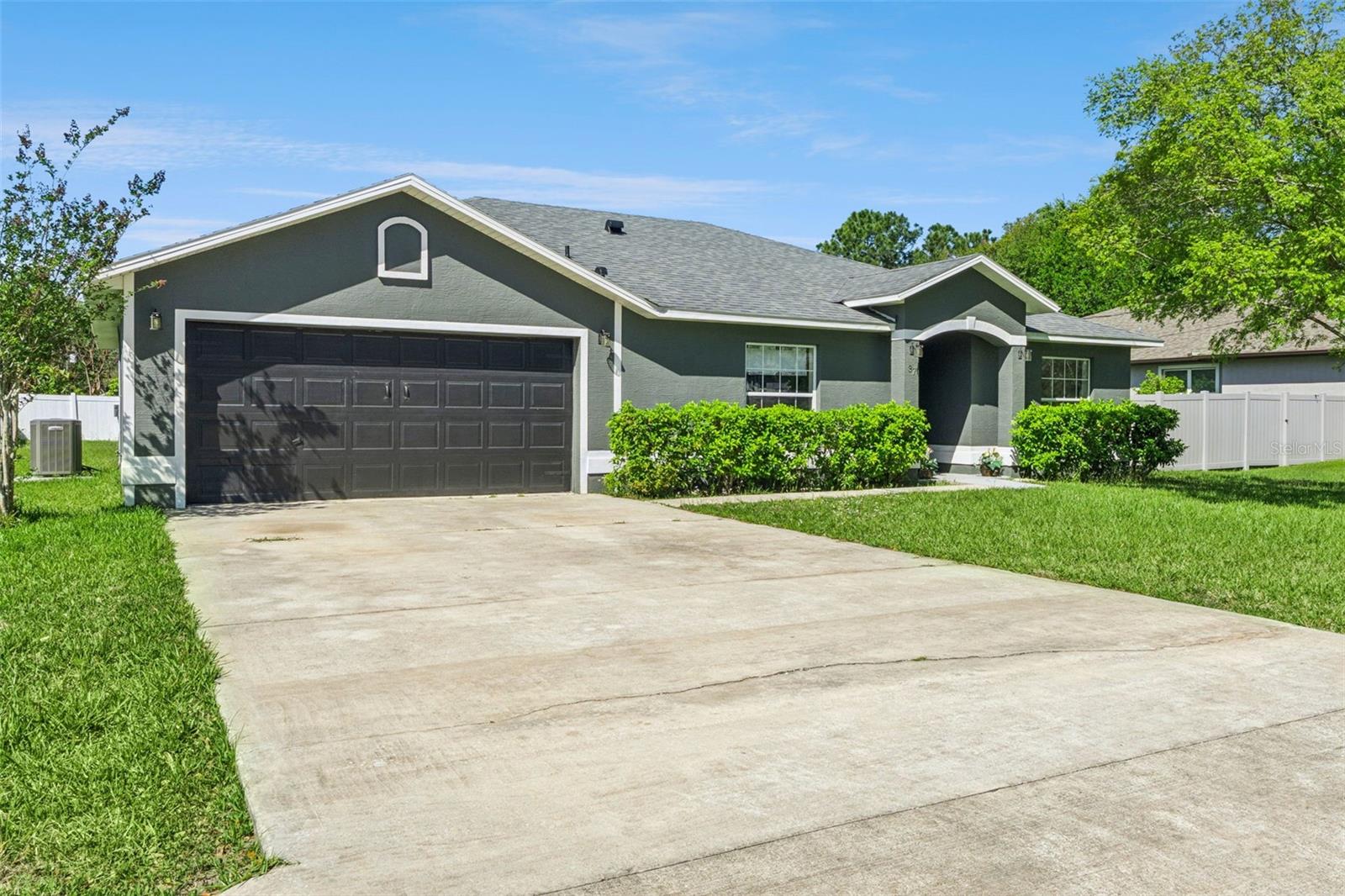 37 LINDSAY DR, PALM COAST, FL, 32137