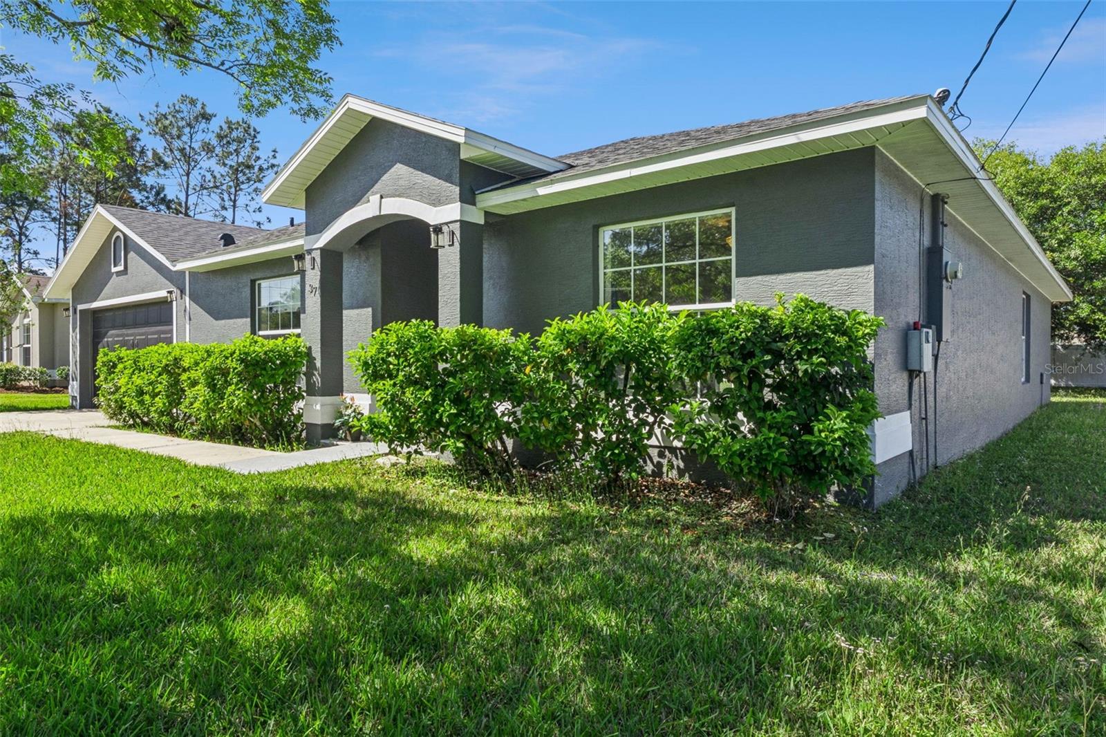 37 LINDSAY DR, PALM COAST, FL, 32137