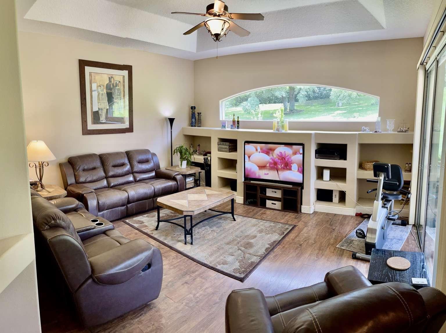 16325 MAGNOLIA BLUFF DR, MONTVERDE, FL, 34756