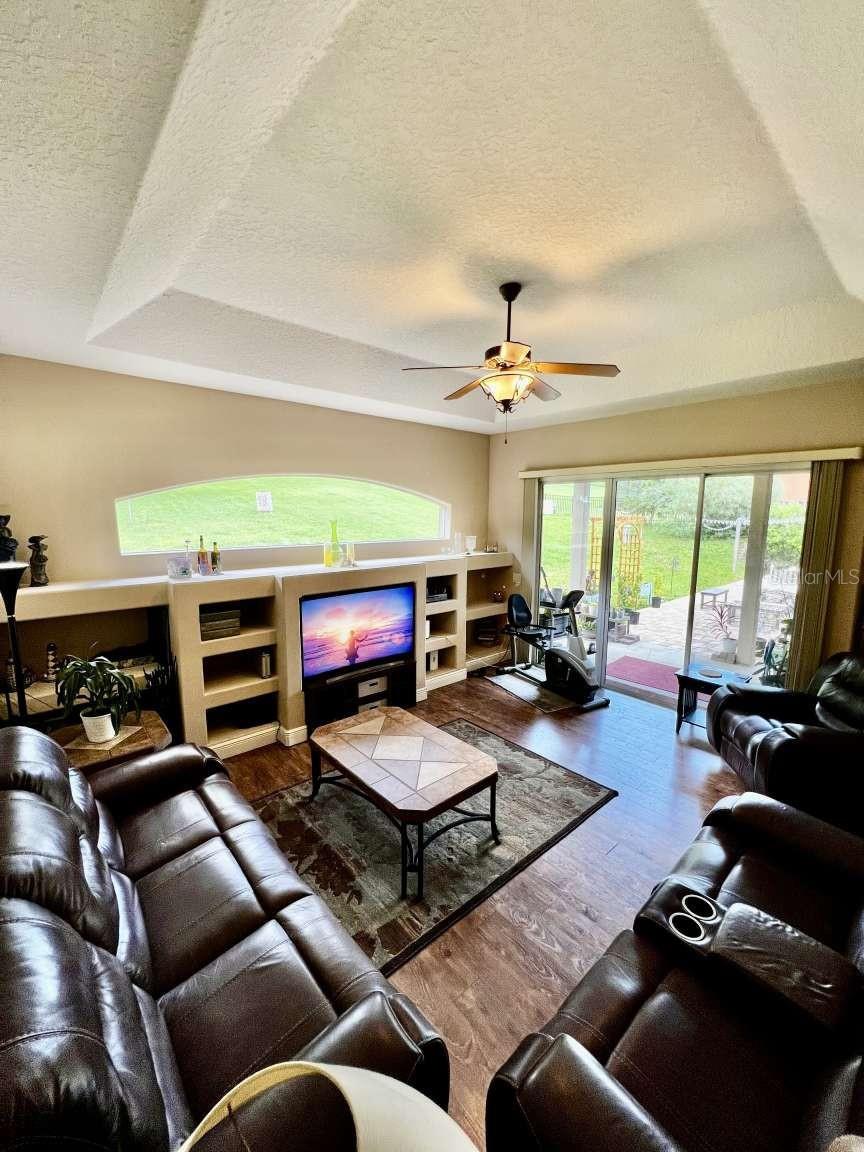 16325 MAGNOLIA BLUFF DR, MONTVERDE, FL, 34756