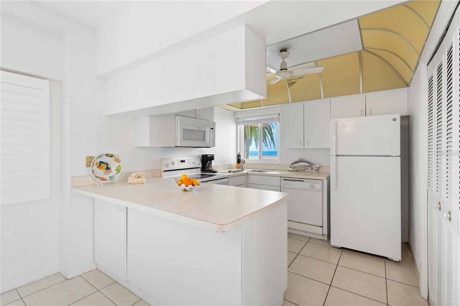 5830 MIDNIGHT PASS RD #T22, SARASOTA, FL, 34242