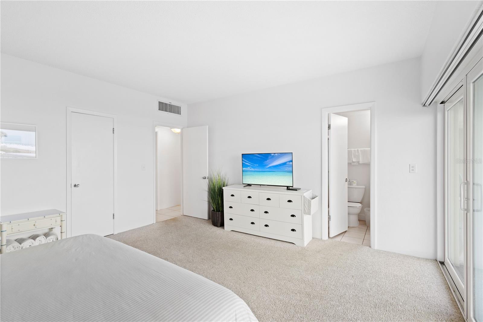 5830 MIDNIGHT PASS RD #T22, SARASOTA, FL, 34242