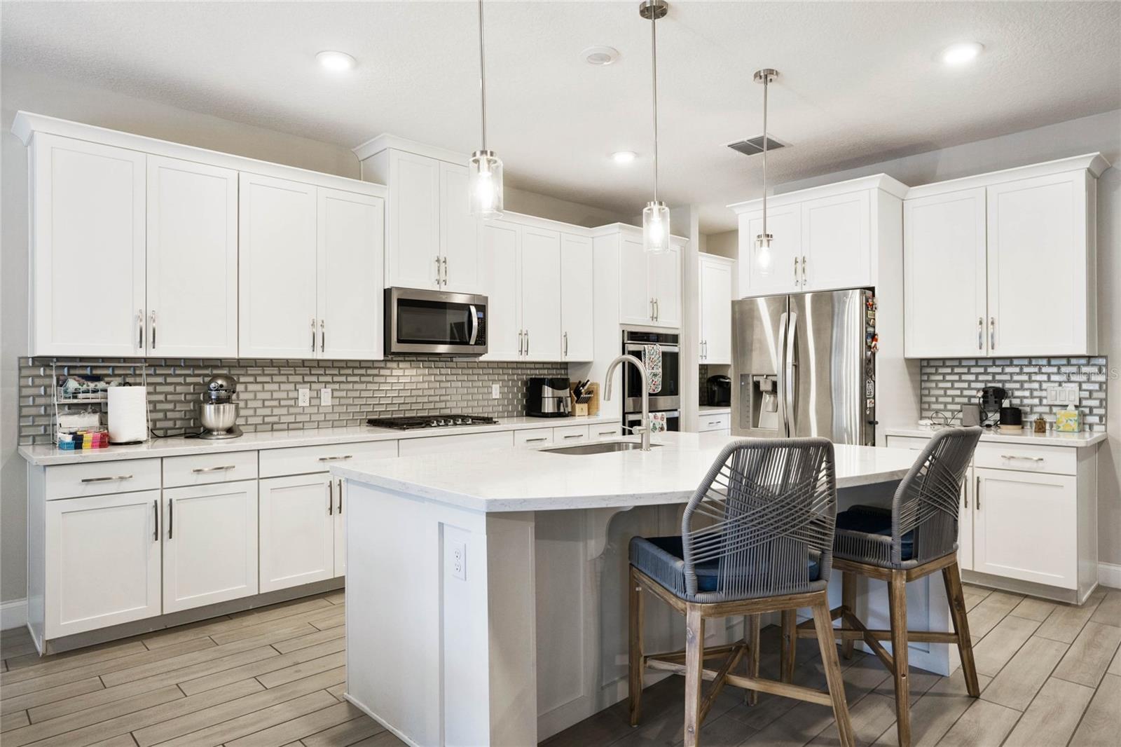 8414 VIVARO ISLE WAY, WINDERMERE, FL, 34786