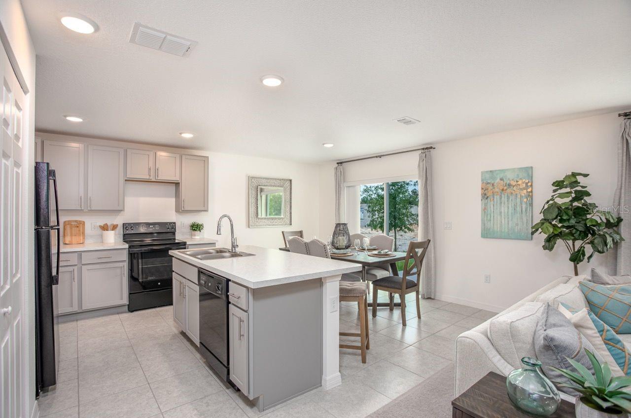 426 OHIO LN, POINCIANA, FL, 34759