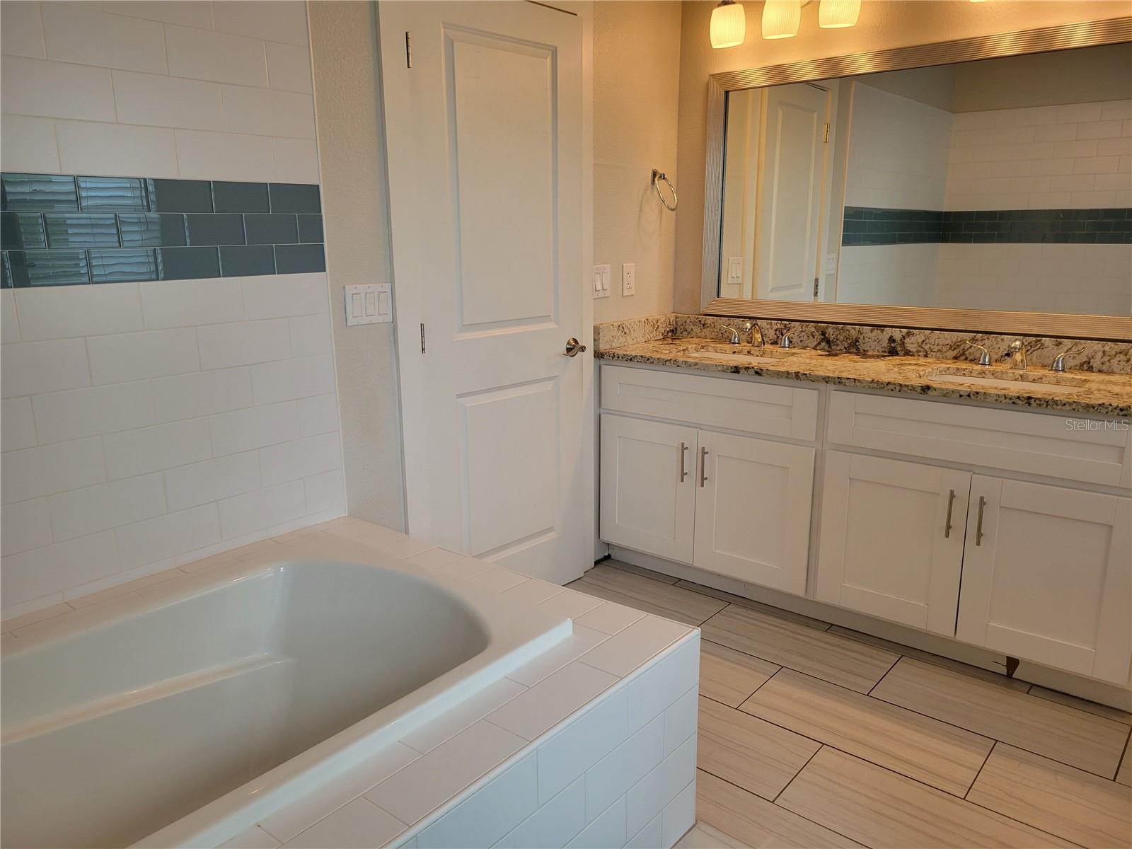 1212 S BUMBY AVE, ORLANDO, FL, 32806