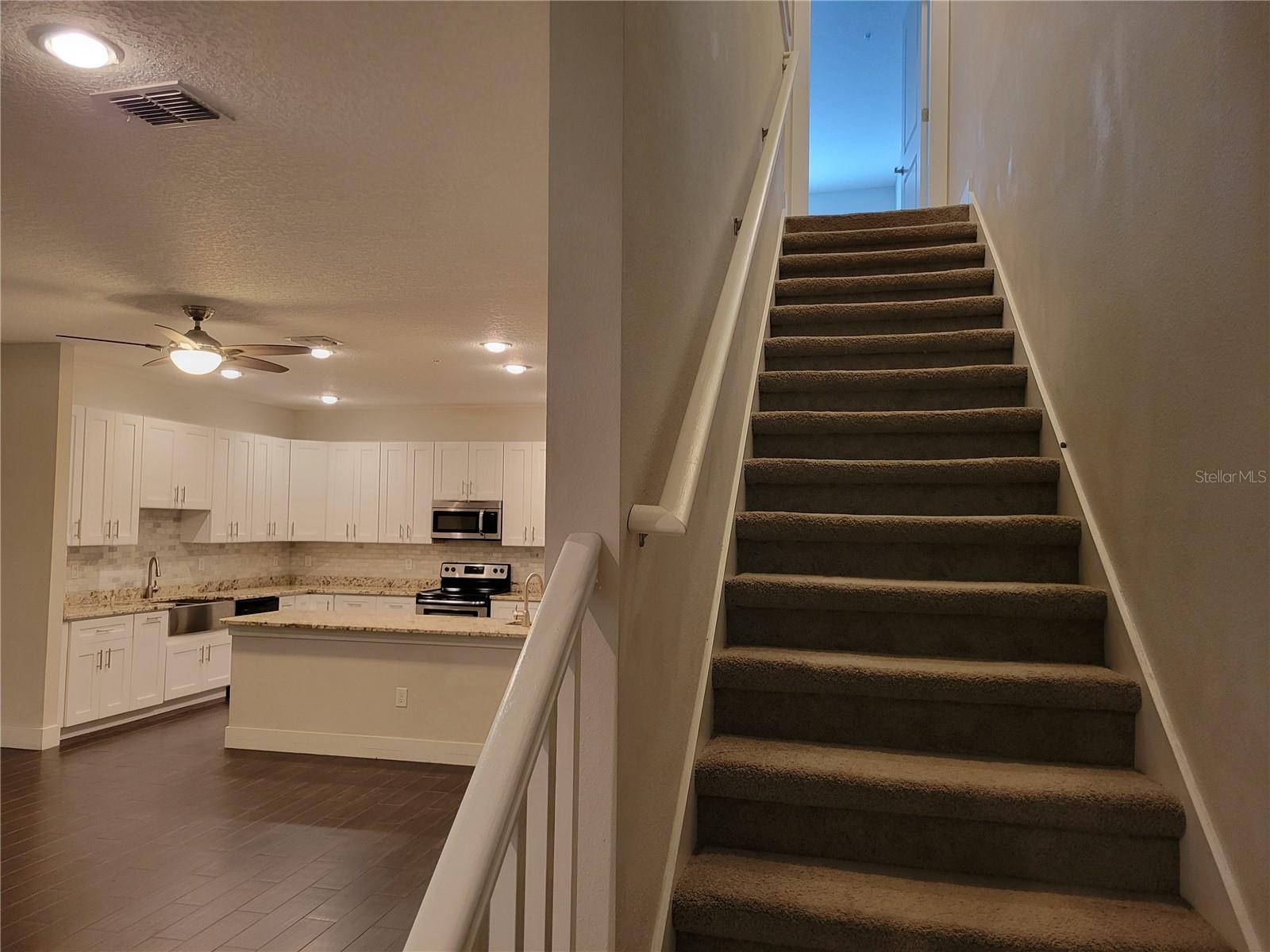 1212 S BUMBY AVE, ORLANDO, FL, 32806