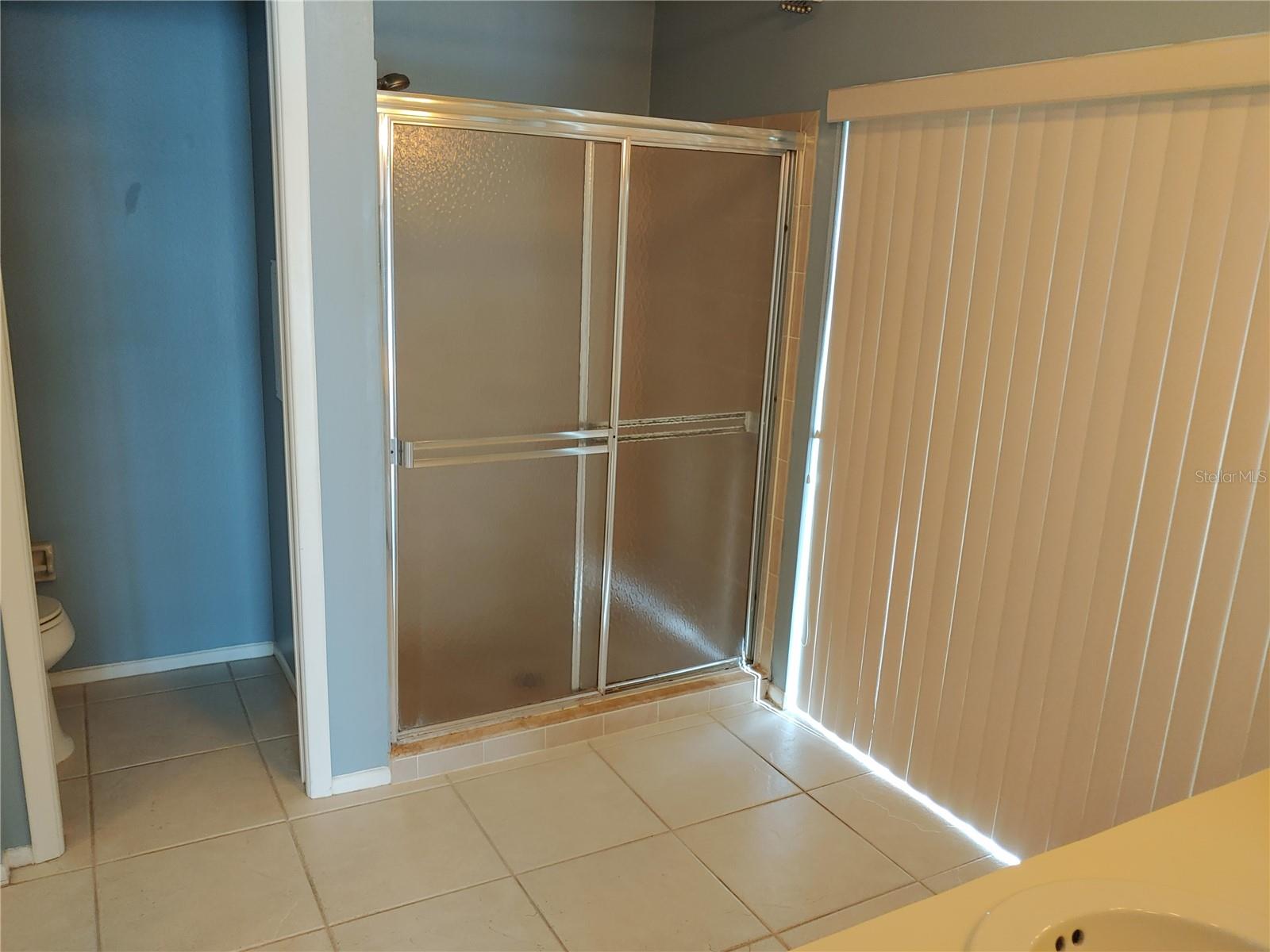 525 MORENO CIR NE, ST PETERSBURG, FL, 33703