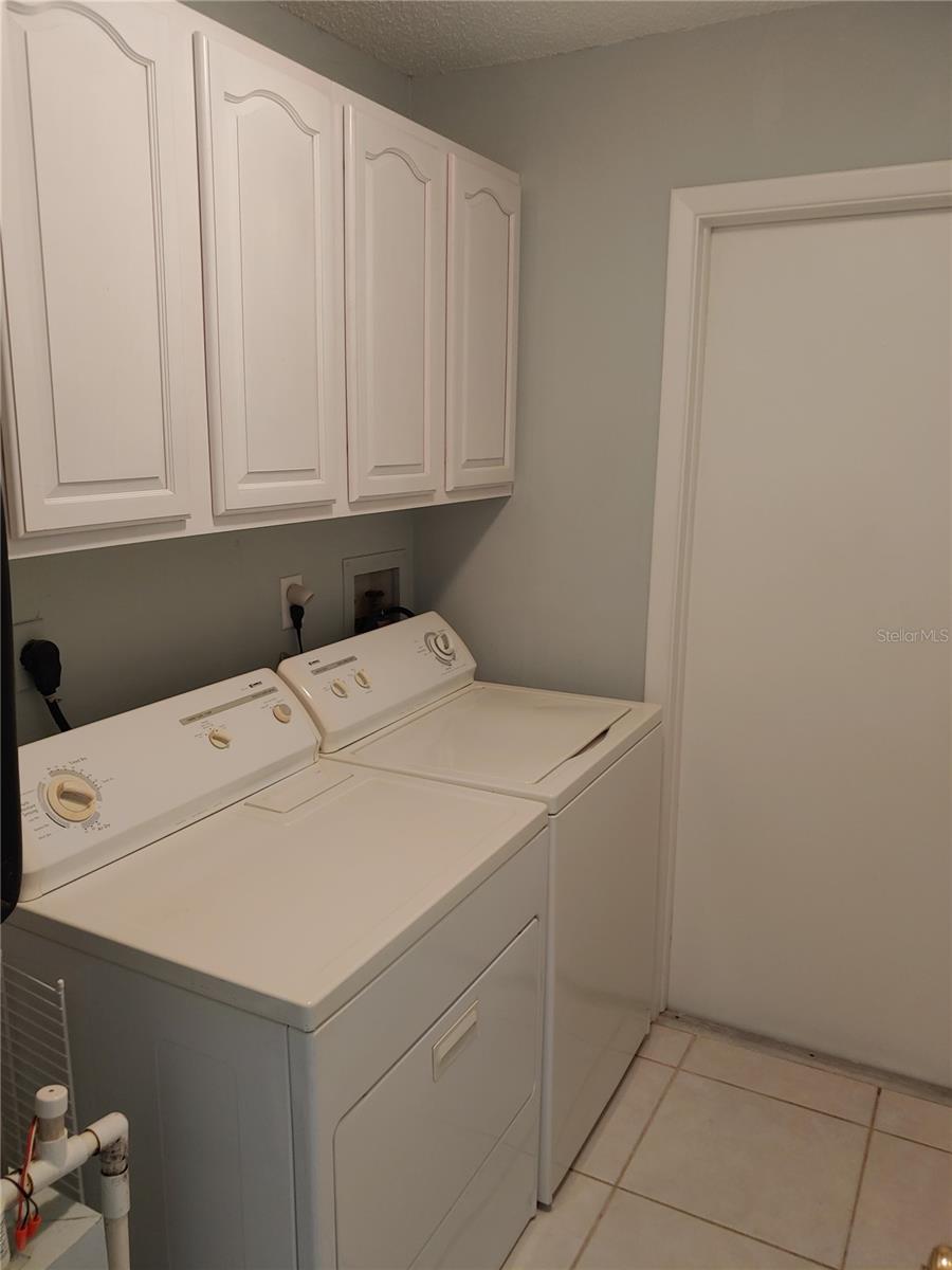 525 MORENO CIR NE, ST PETERSBURG, FL, 33703