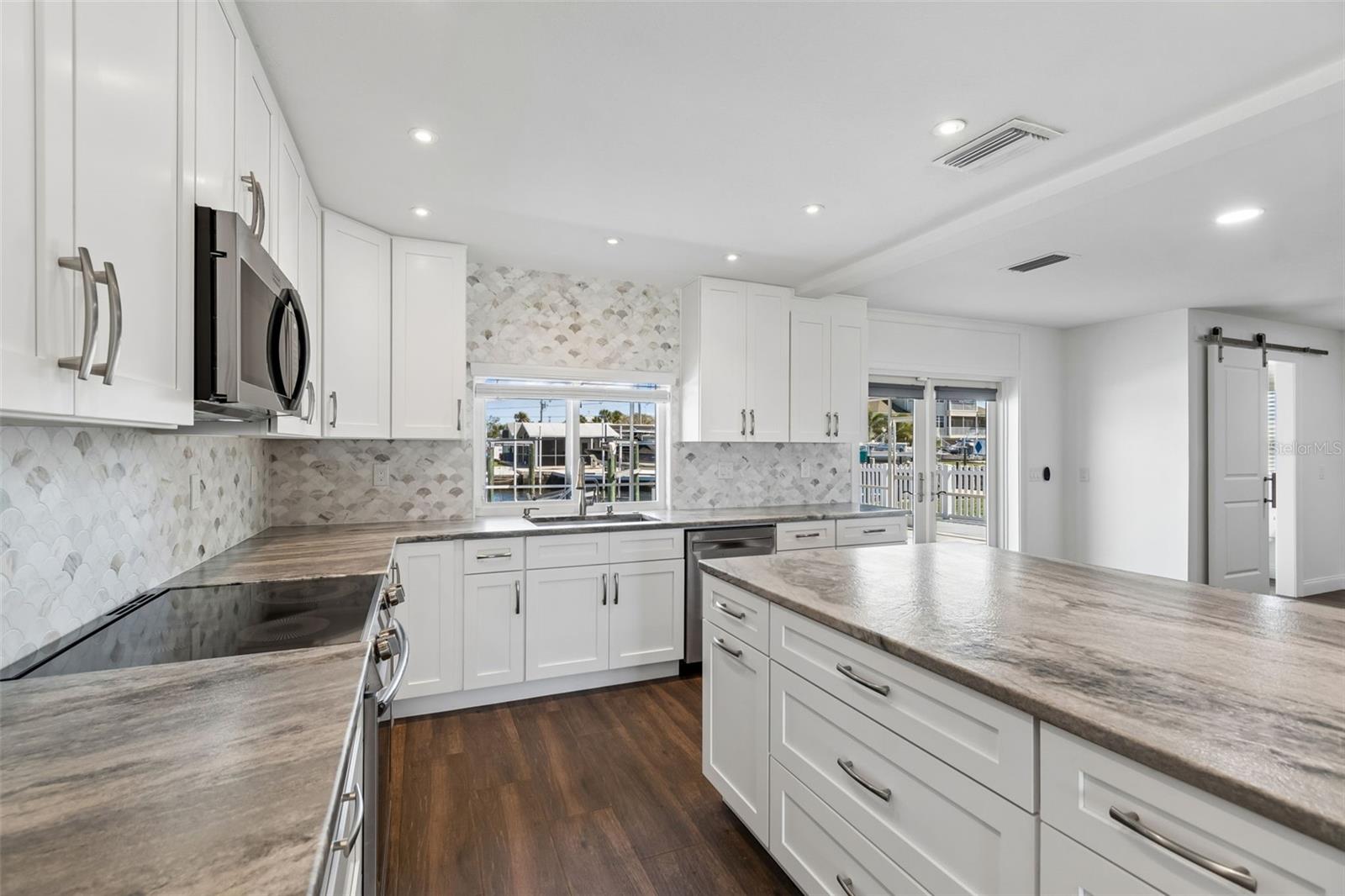 8034 BRIGHTON DR, PORT RICHEY, FL, 34668