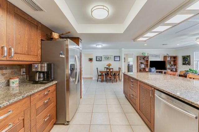 13940 JOYCE DR, LARGO, FL, 33774