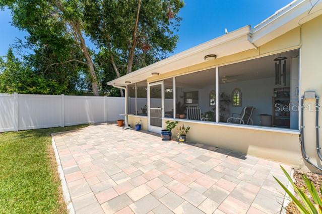 13940 JOYCE DR, LARGO, FL, 33774