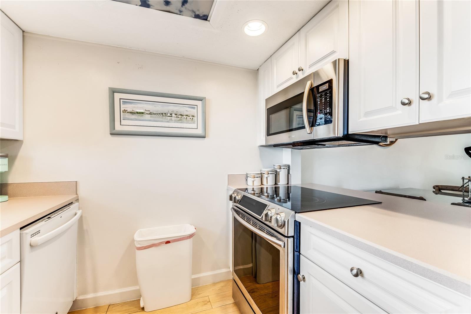 935 OCEAN SHORE BLVD #303, ORMOND BEACH, FL, 32176