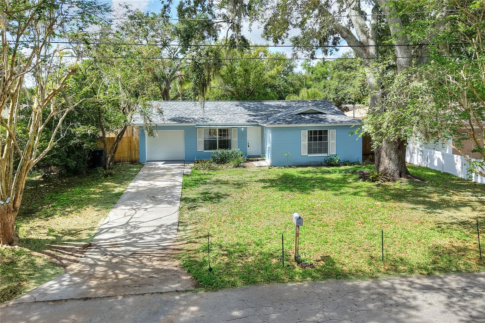 205 LENTZ RD, BRANDON, FL, 33510