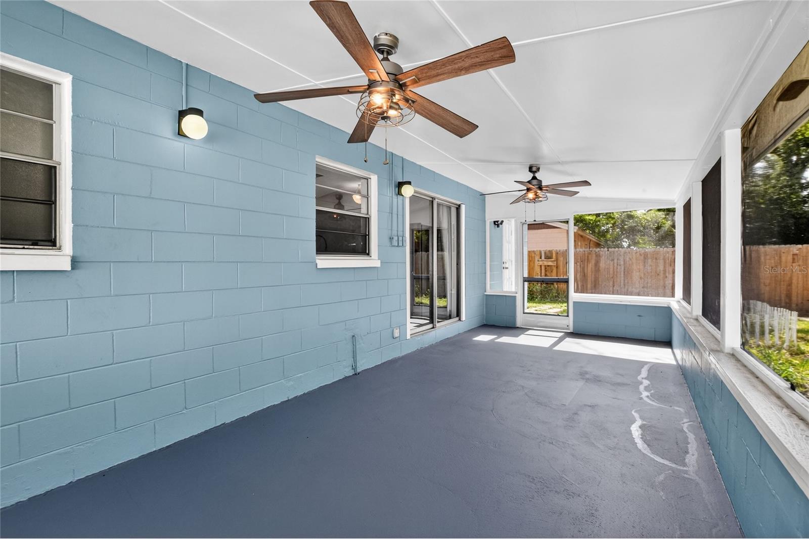 205 LENTZ RD, BRANDON, FL, 33510