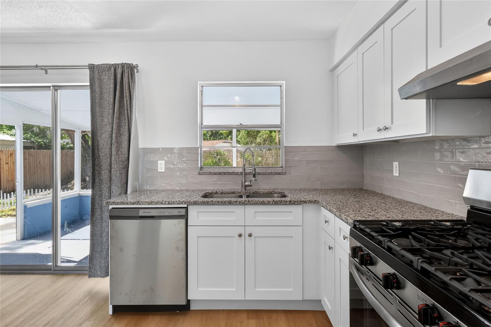205 LENTZ RD, BRANDON, FL, 33510