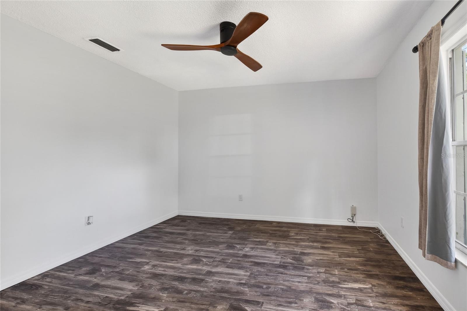 205 LENTZ RD, BRANDON, FL, 33510