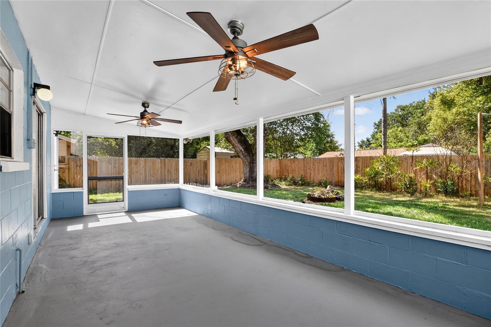 205 LENTZ RD, BRANDON, FL, 33510