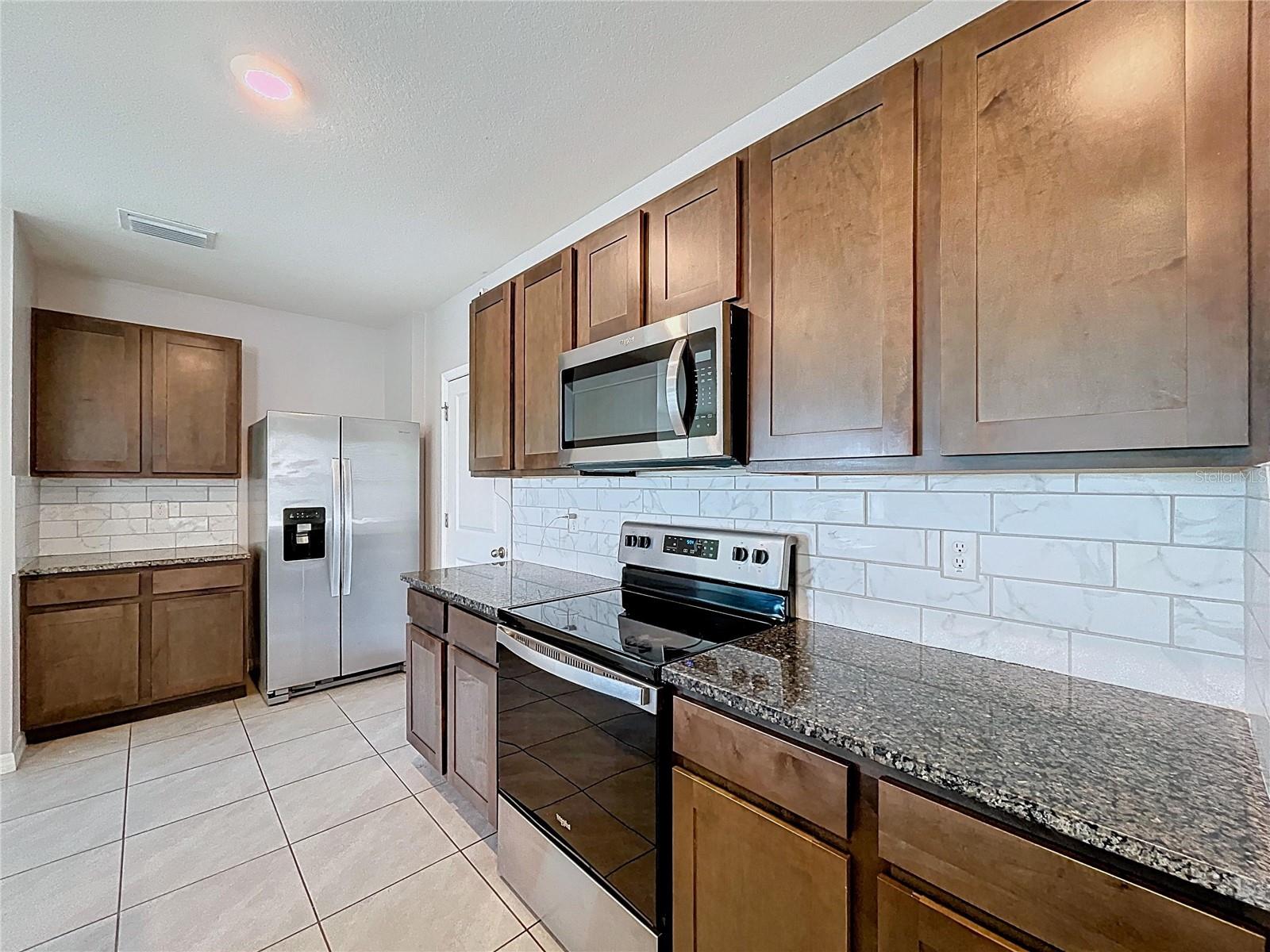 10878 PENNY GALE LOOP, SAN ANTONIO, FL, 33576