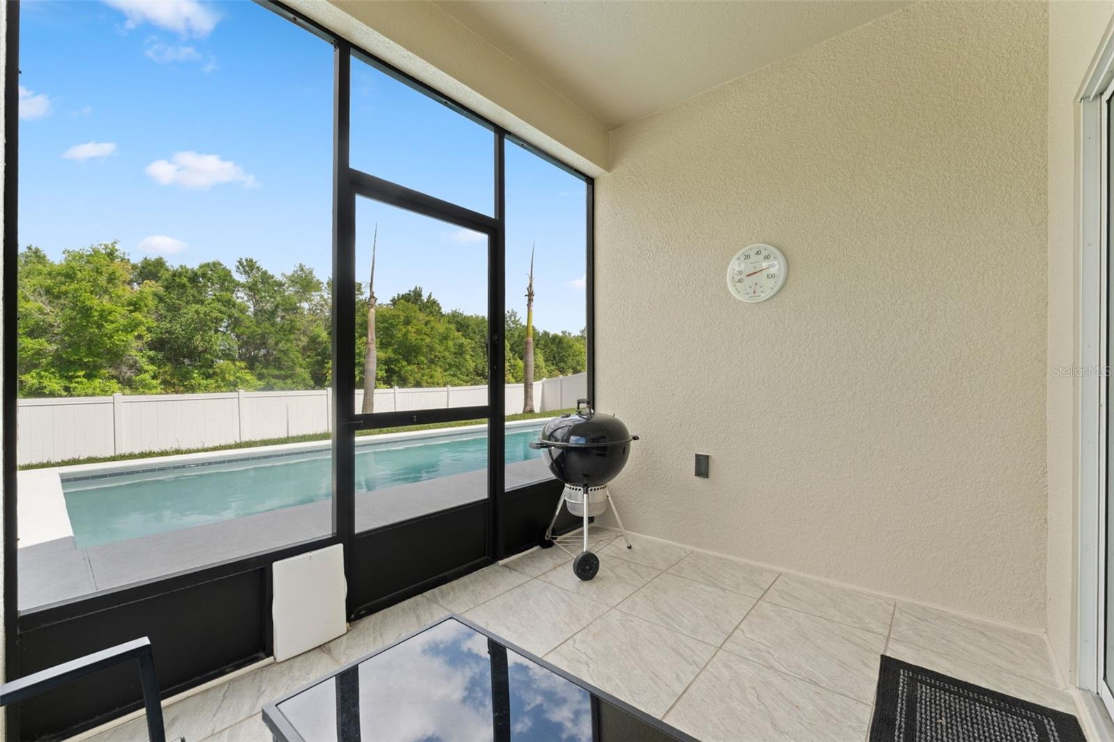 1020 KELLOGG DR, TAVARES, FL, 32778