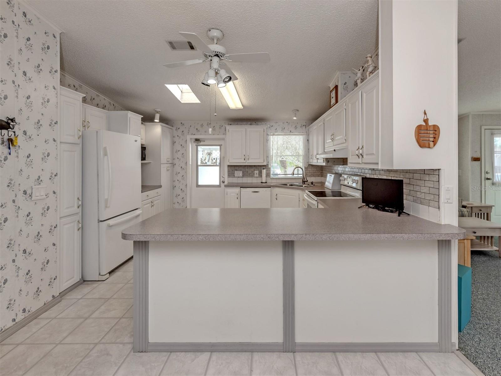 553 PORTSIDE DR, NORTH PORT, FL, 34287