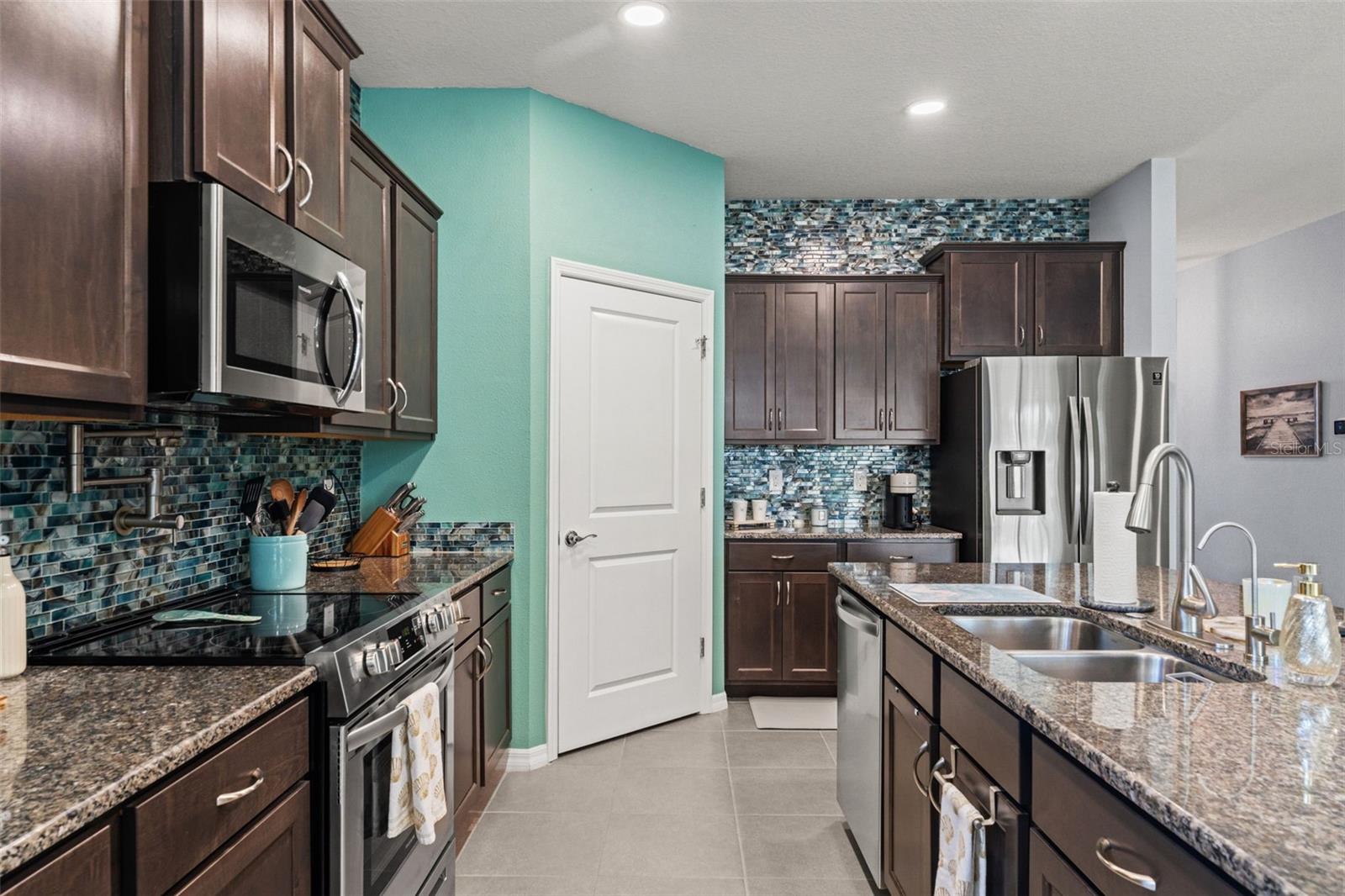 31486 TANSY BND, WESLEY CHAPEL, FL, 33545