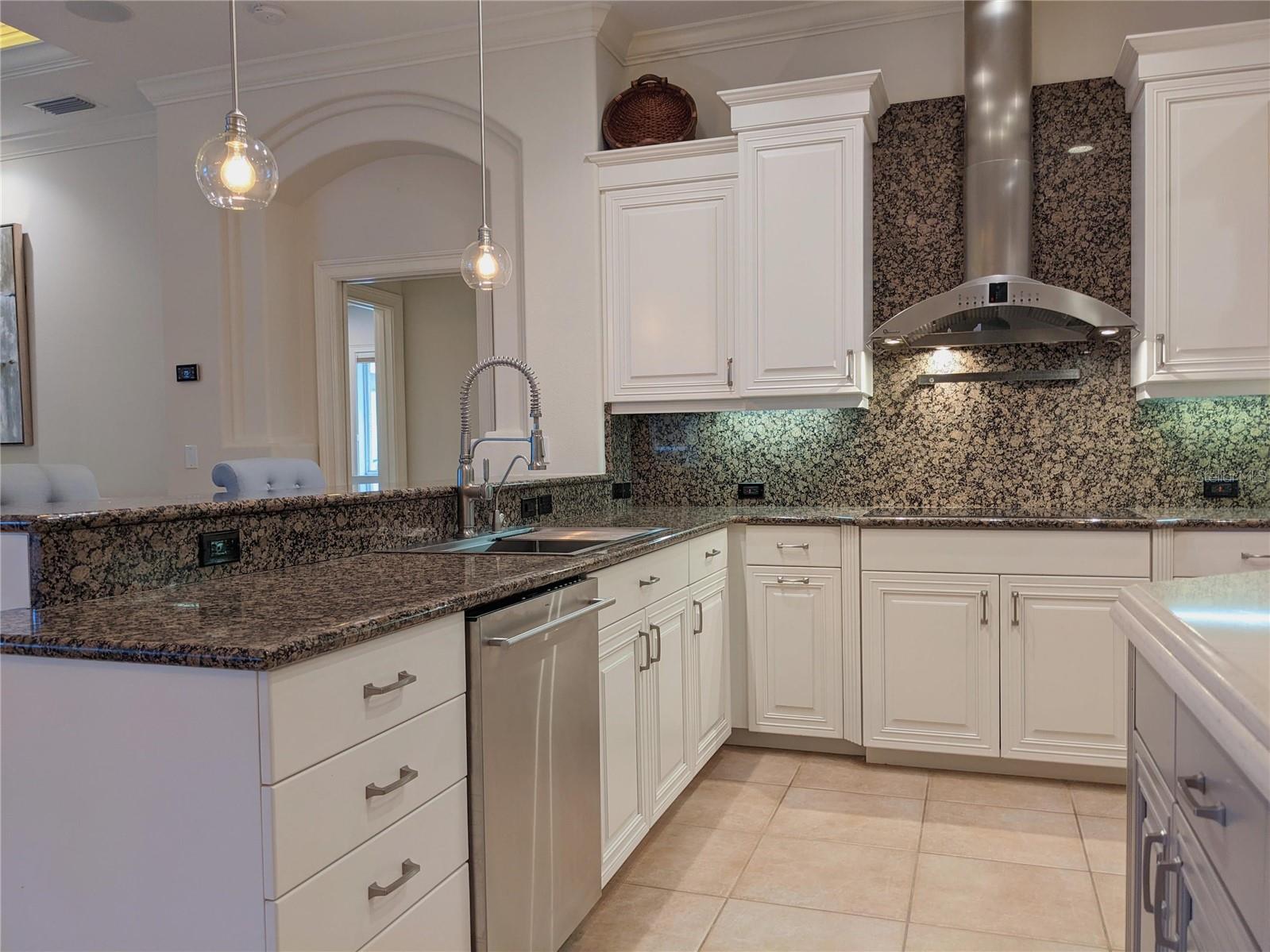 7460 PAUROTIS CT, SARASOTA, FL, 34241