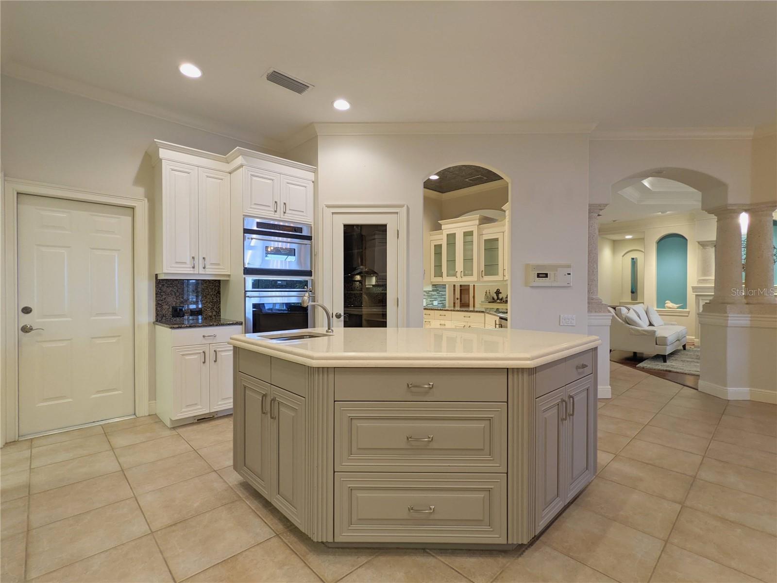 7460 PAUROTIS CT, SARASOTA, FL, 34241