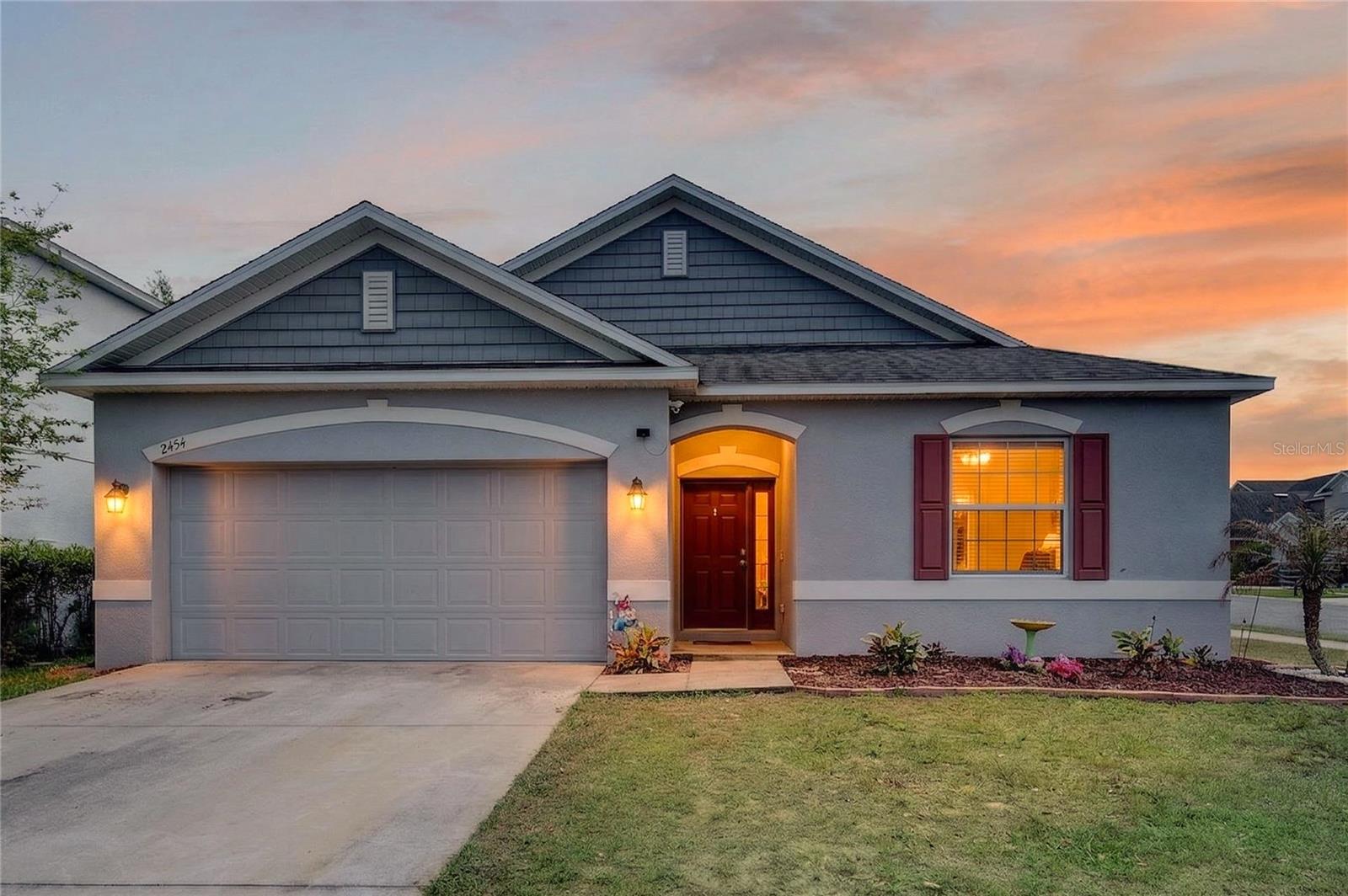 2454 NORWOOD PL, TAVARES, FL, 32778