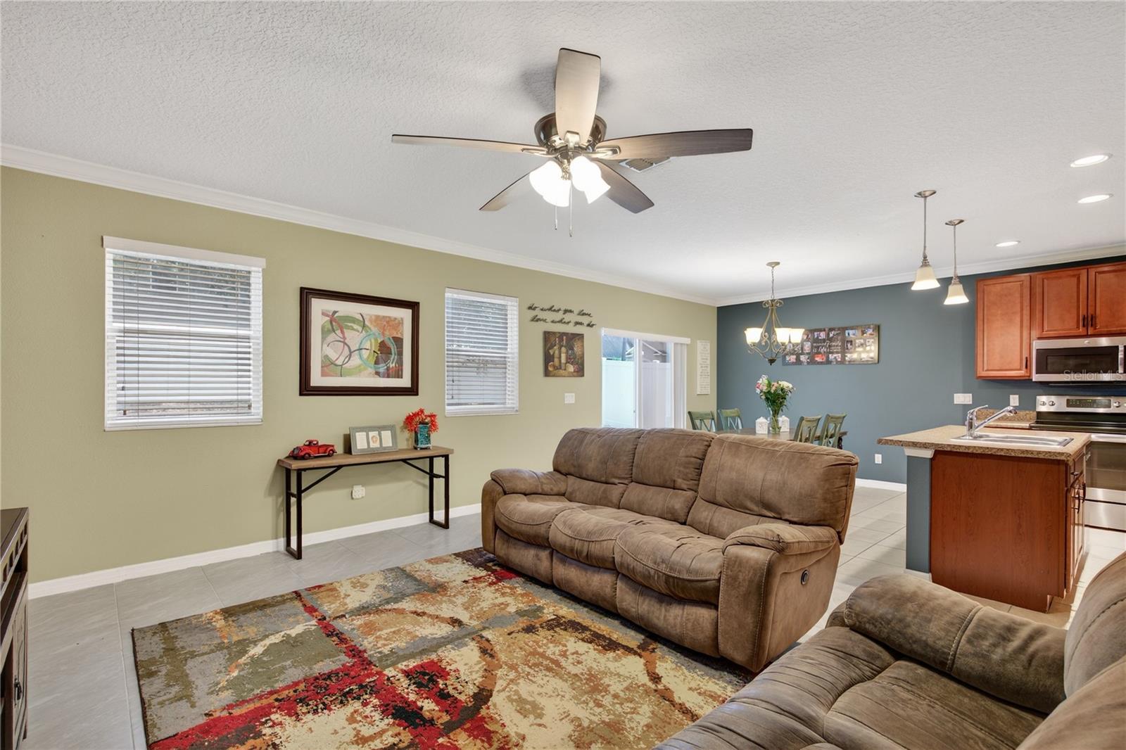 2454 NORWOOD PL, TAVARES, FL, 32778