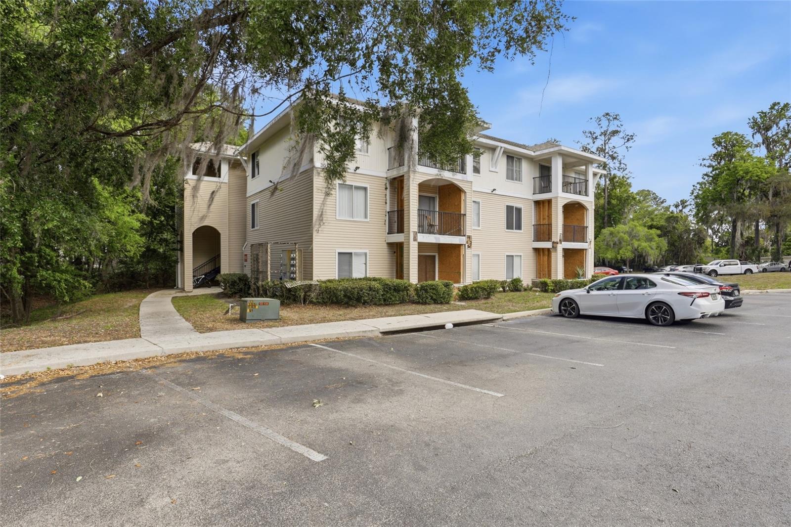 3921 SW 34TH ST #307, GAINESVILLE, FL, 32608