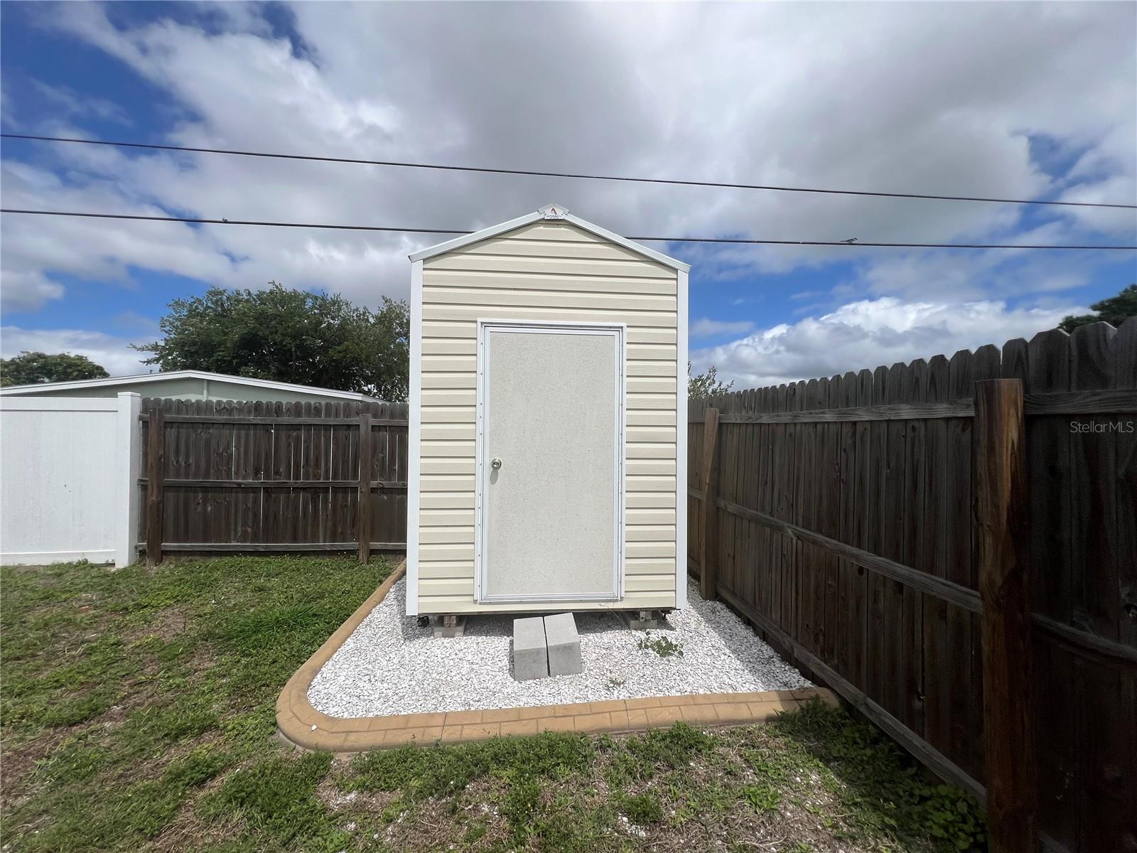 2377 STARLITE LN, PORT CHARLOTTE, FL, 33952